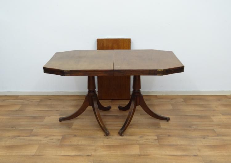 Engelse twin pedestall tafel Engelse mahonie twin peddestal tafel met afgeschuind rechthoekig
