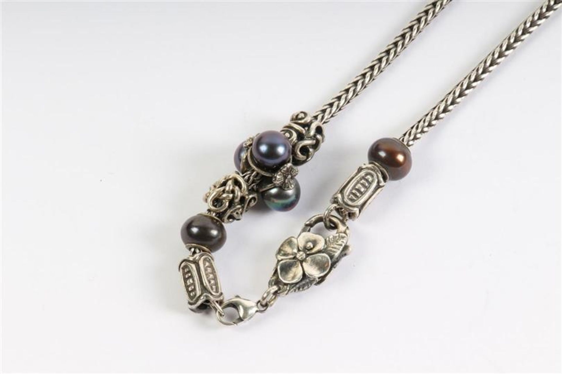 Zilveren collier met trollbeads en toebehoren, 1e gehalte, Hollands gekeurd. - Bild 2 aus 2