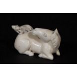 Ivory netsuke, Horse with rat, signed, l. 4 cm. 27.00 % buyer's premium on the hammer price, VAT