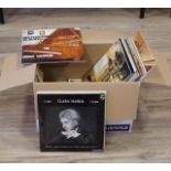 Box with LP's a.o. Carl Nielsen, Edward Grieg (appr. 55x) 27.00 % buyer's premium on the hammer