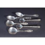 2 WMF silver-plated serving spoons, l. 26 cm + Gero silver-plated serving set + silver-plated salad