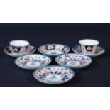 6 Chinese porcelain imari saucers and 2 cups, 18th century, min. chips and hairline crack (8x) 27.