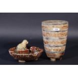 Beeselse draak, Terraco; ashtray and vase, h. 22,5 cm (2x) 27.00 % buyer's premium on the hammer
