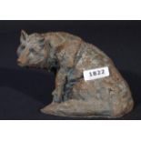 Ceramic fox, h. 11 cm. 27.00 % buyer's premium on the hammer price, VAT included