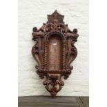 Oak alcove, 19th/20th century, dim. 97 x 52 cm. 27.00 % buyer's premium on the hammer price, VAT