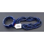 Lapis lazuli necklace, l. 140 cm + Bracelet (2x) 27.00 % buyer's premium on the hammer price, VAT