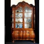 Burr walnut veneered cabinet, Holland, 20th century, without content, dim. 228 x 150 x 46 cm. 27.00