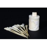 11 ivory toothpicks + African ivory box, h. 7 cm (12x) 27.00 % buyer's premium on the hammer price,