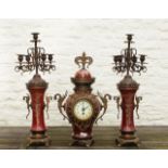 French chimney piece, early 20th century, ceramic with brass: clock and 2 candlesticks (3x) 27.00 %