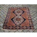 Persian carpet, dim. 160 x 113 cm. 27.00 % buyer's premium on the hammer price, VAT included