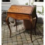 Bureau-sécretaire, 19th century, behind the door two drawers and cellar, wear and tear, dim. 90 x