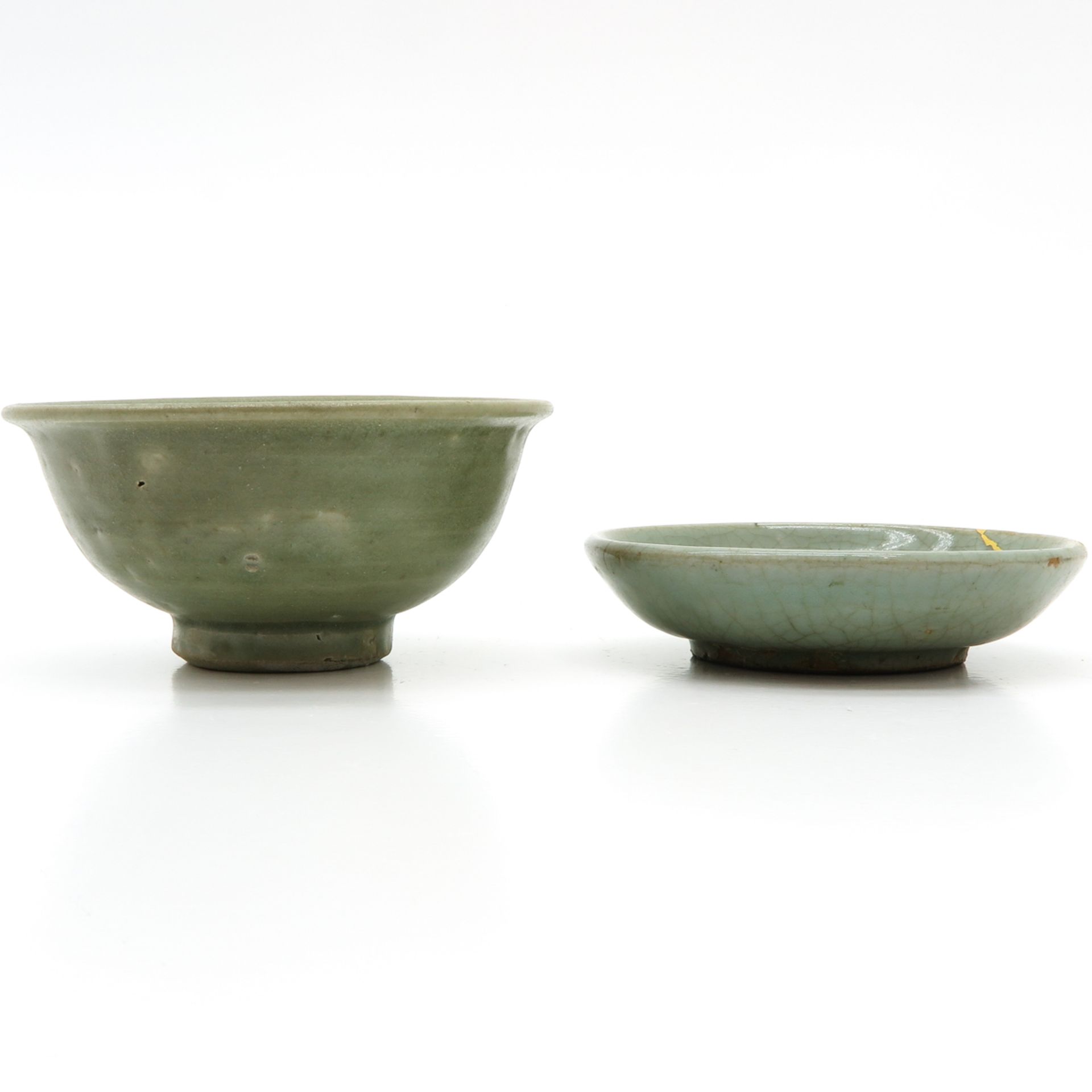 Lot of 2 Chinese Celadon Bowls - Bild 2 aus 6