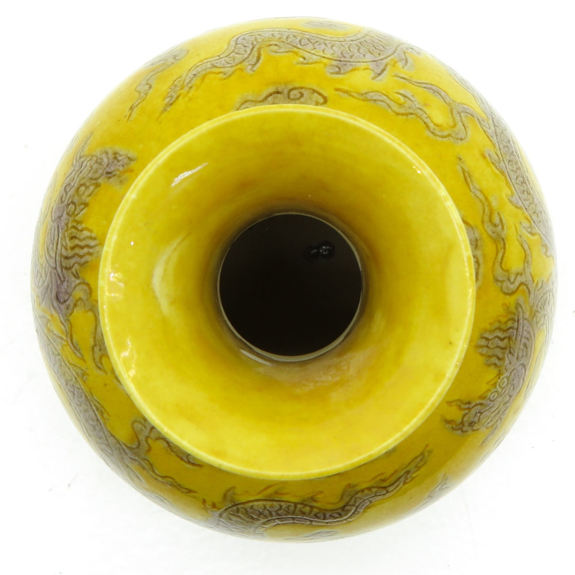 Yellow Glaze Sgraffito Technique China Porcelain Vase - Bild 5 aus 6