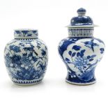 Lot of 2 China Porcelain Lidded Vases