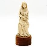 17th / 18th Century Madonna and Child Sculpture
