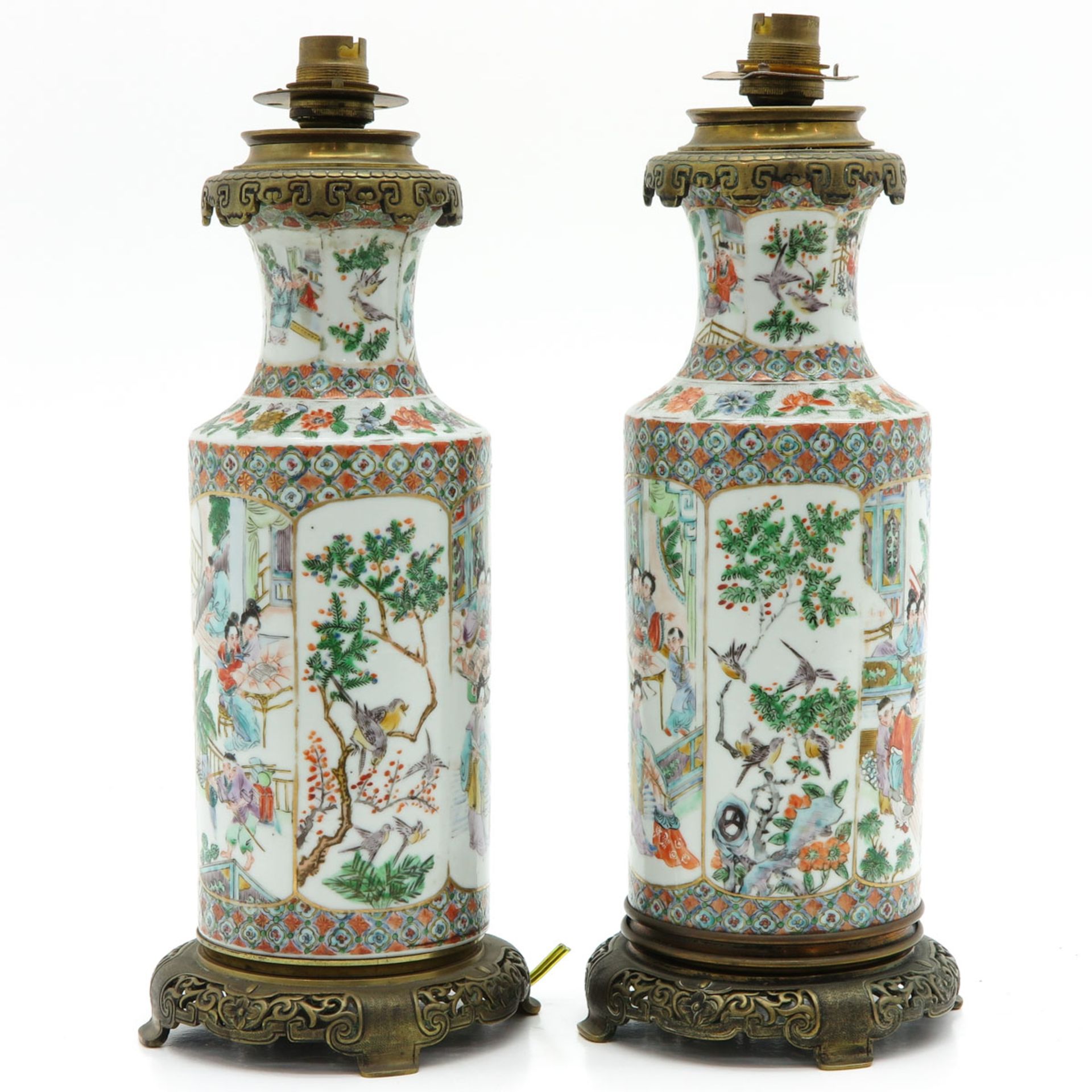 Pair of Vases - Image 3 of 6