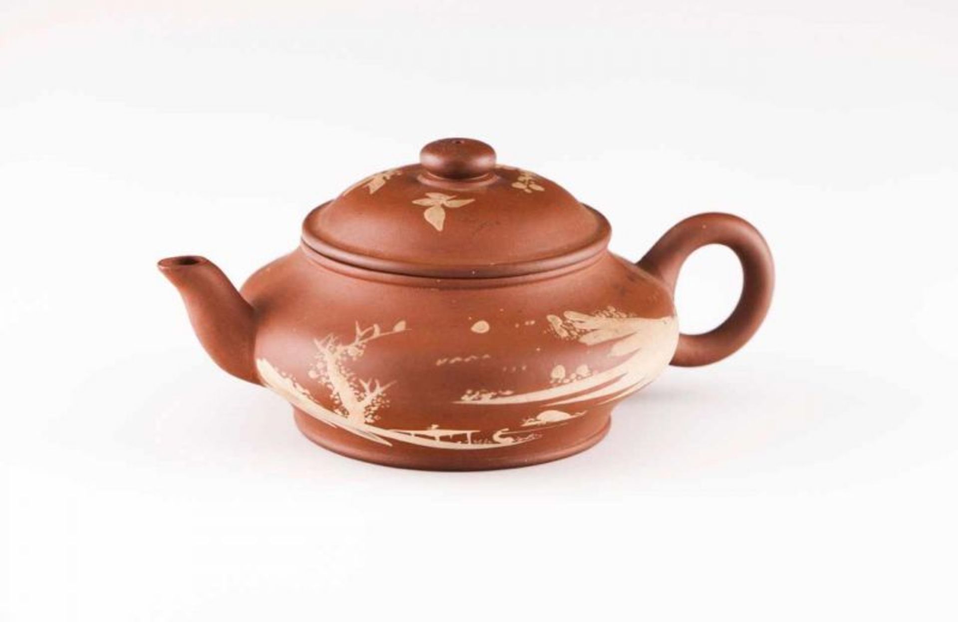 An Yixing tea pot Dark red clay Light slip decoration depicting landscape, floral motifs and - Image 2 of 2