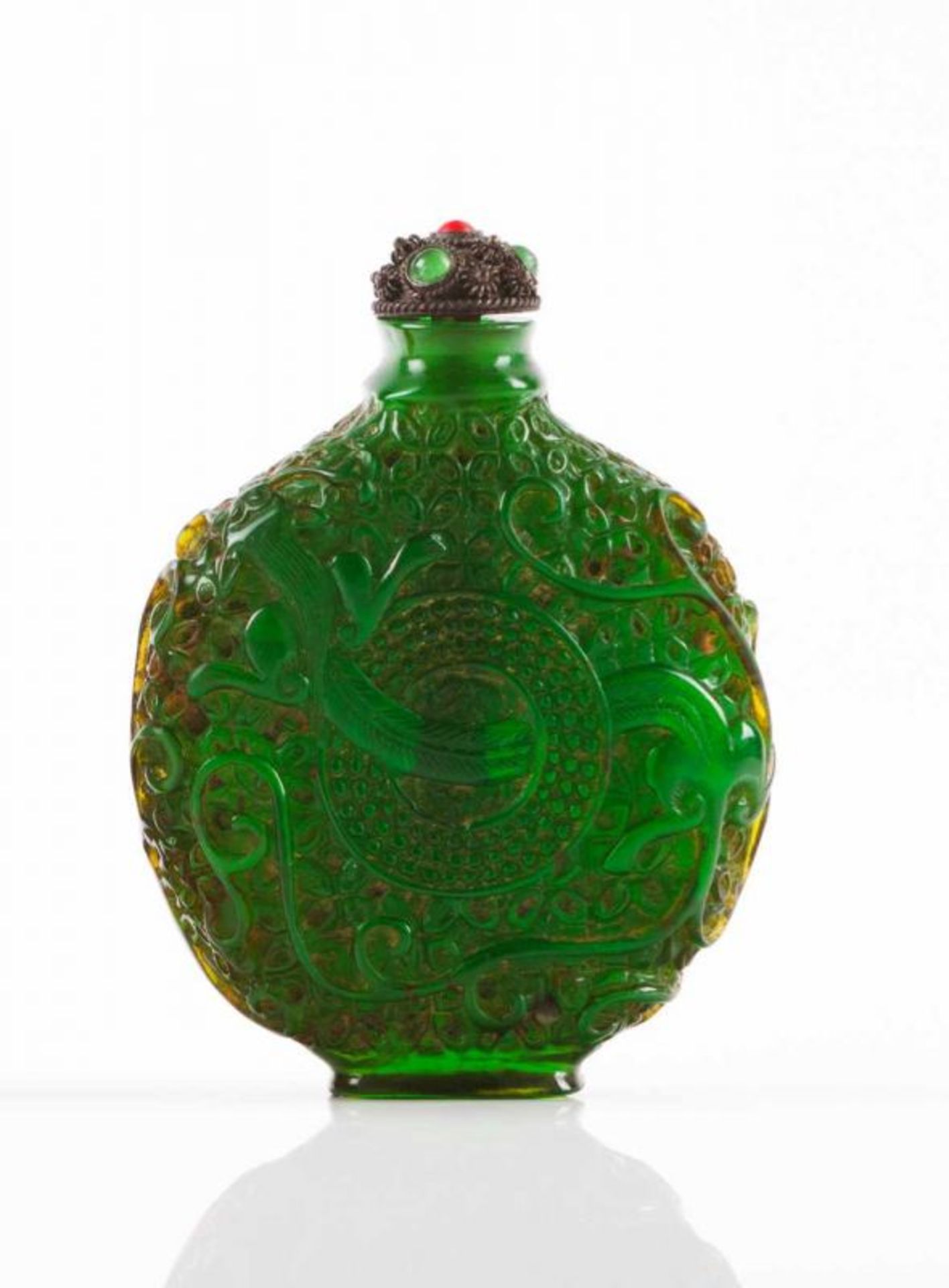 Snuff-bottle Green glass Molded and engraved relief decoration depicting dragons China, Qing