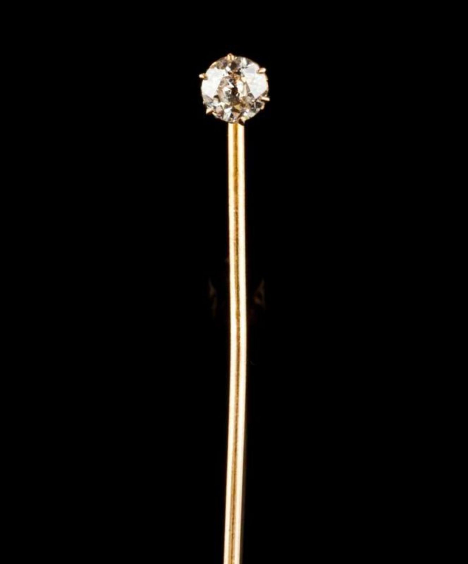 Two diamond tie pins Set in gold with 10 old brilliant cut diamonds (approx. 1,30ct) (wear signs) 4 - Image 2 of 2