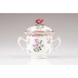 A sugar bowl with cover Chinese export porcelain Polychrome Famille Rose decoration with flowers