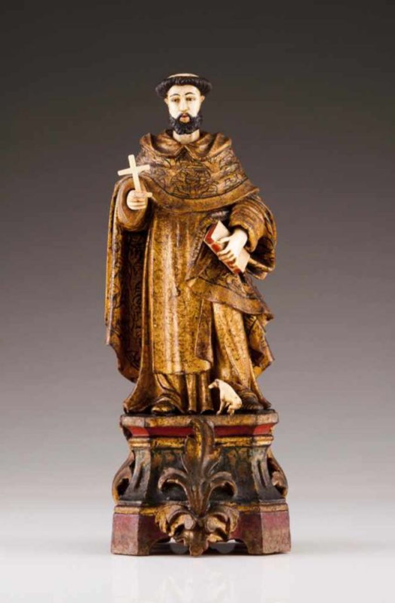 Saint Dominic de Guzmán Polychrome and gilt wood sculpture Ivory face, hands, book, cross and dog;