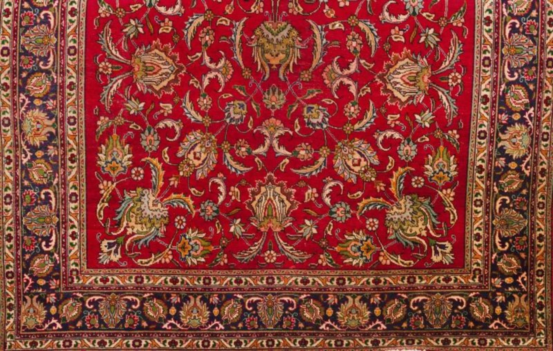 A Hamadan carpet, Iran Cotton and wool Floral decoration in red, beige, green and blue 395x273 cm