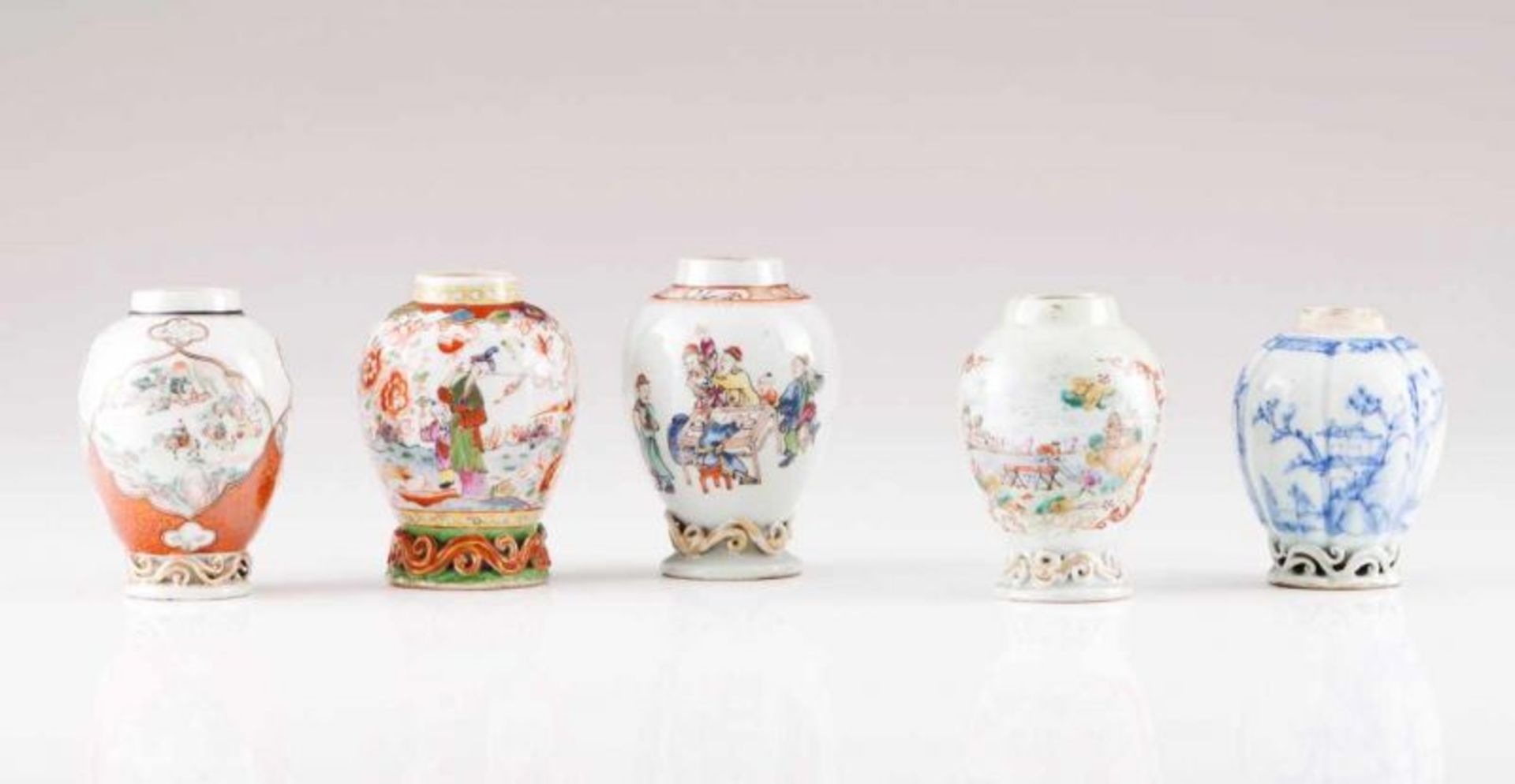 Two small baluster vases Chinese export porcelain Rouge-de-fer and gilt decoration with cartouches