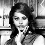 Emil Schulthess (Zürich 1913 – 1996 Maur) Sophia Loren. 1960 Vintage. Silbergelatineabzug. 19 × 19,2