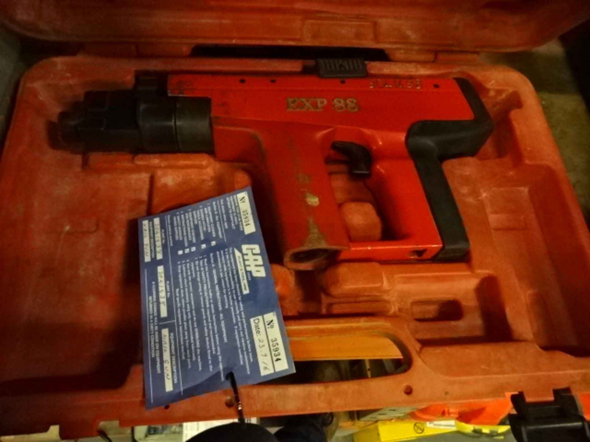 EXP88 nail gun c/w case