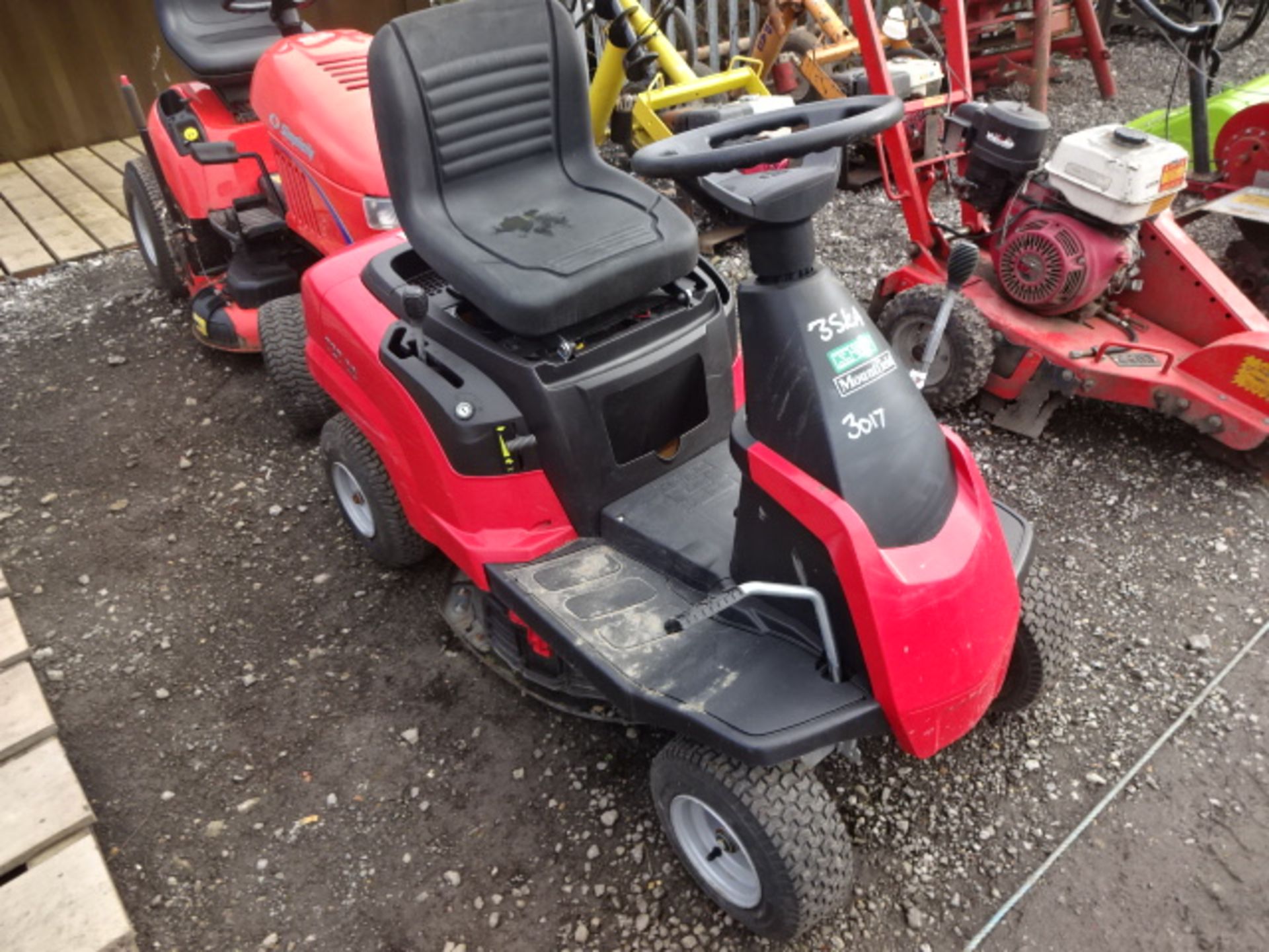 2013 MOUNTFIELD 727M ride on lawn mower