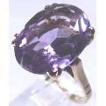 9ct vintage amethyst solitaire ring, approximately 6ct,