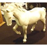 Beswick grey horse, H: 16 cm