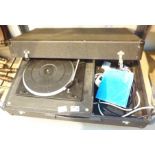 Disco record deck in heavy duty carry ca