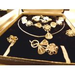 Suite of white metal filigree jewellery,