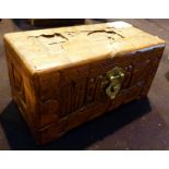 Wooden carved Oriental box L: 21 cm