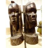 Pair of figurine head bookends,