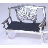 Silver pin cushion in the form of a settee