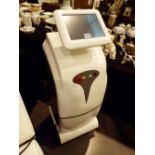 Cryolipolisis slimming machine with attachments