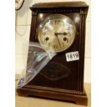 Edwardian oak cased chiming mantel clock