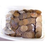 Box of mixed coins, UK and foreign, 6.