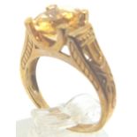 9ct yellow gold citrine set ring, 4.