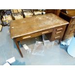 Vintage oak kneehole desk with four drawers,