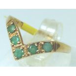 9ct gold emerald set wishbone ring,