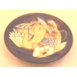 Moorcroft Fish pin dish, D: 8 cm CONDITION REPORT: No visible damage,