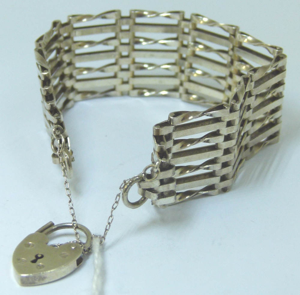 Sterling silver heavy gate bracelet