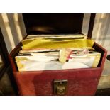 Box of 1970-1980 single records,