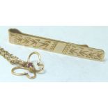 9ct gold tie clip and 9ct gold necklace, 5.