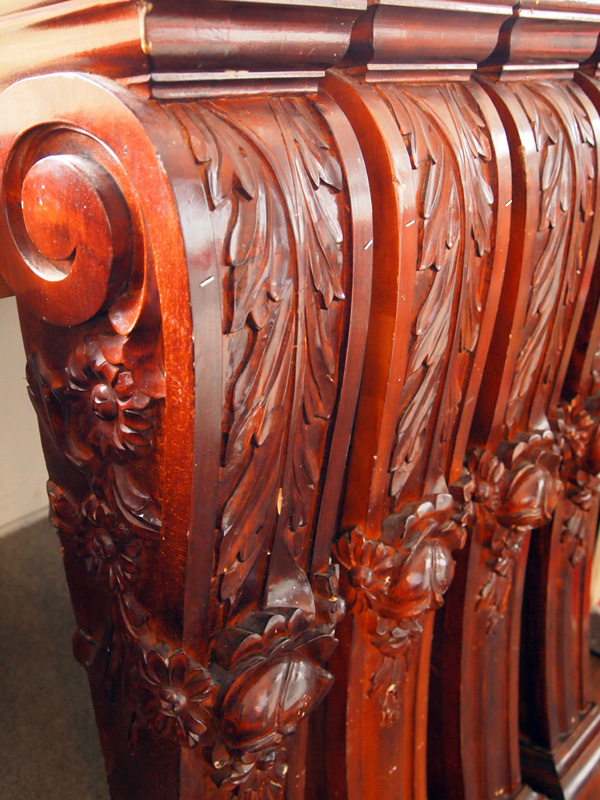 Victorian carved decorative wooden pillars from Albert Hall, - Image 2 of 4
