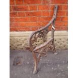 One Victorian cast iron bench end H: 83 cm