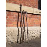 Victorian cast iron floral head railings in various heights (30 items)